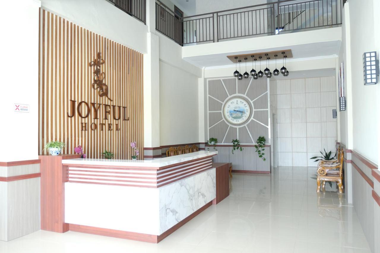 Joyful Hotel Tanjung Pandan Ngoại thất bức ảnh