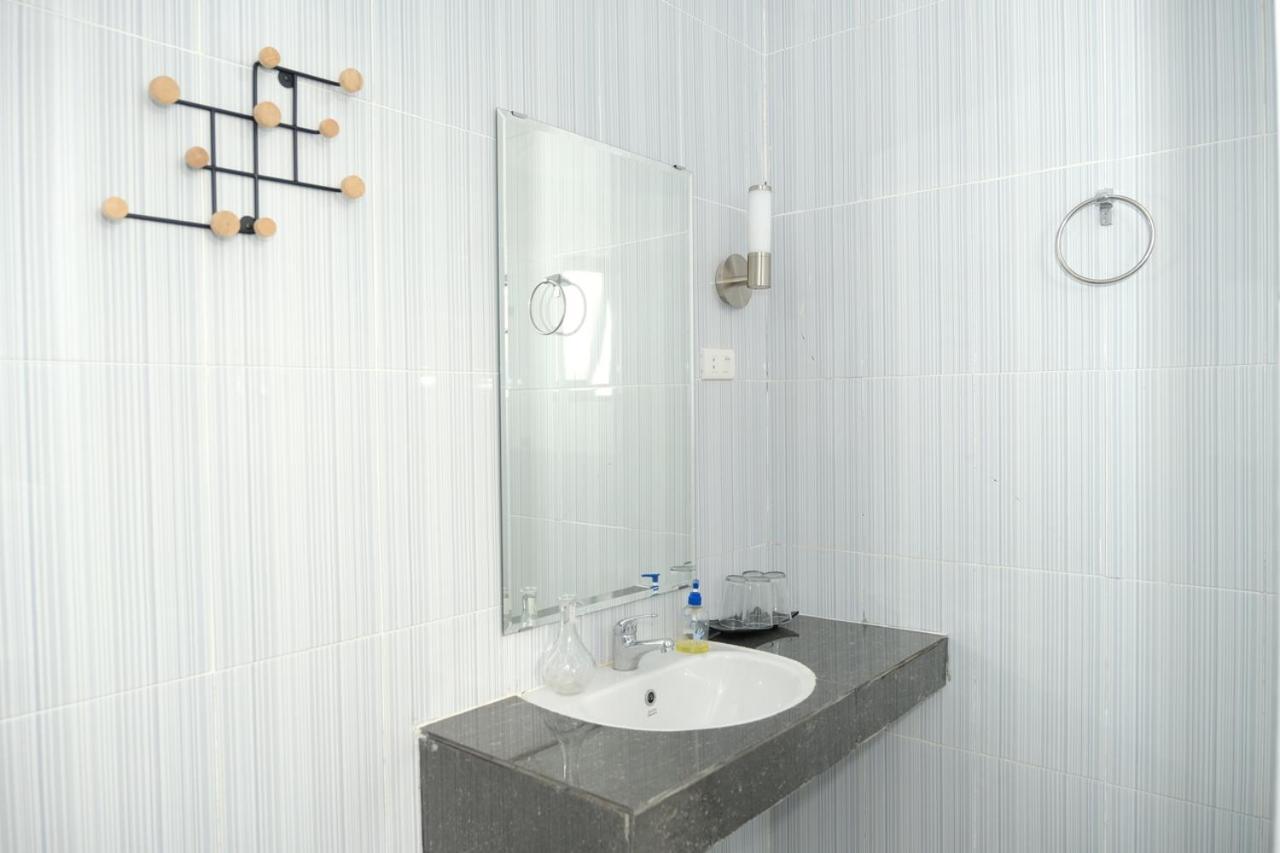 Joyful Hotel Tanjung Pandan Ngoại thất bức ảnh